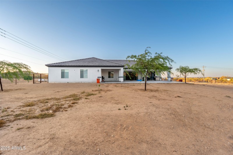 8017 S 143rd Ave Goodyear AZ 85338-18