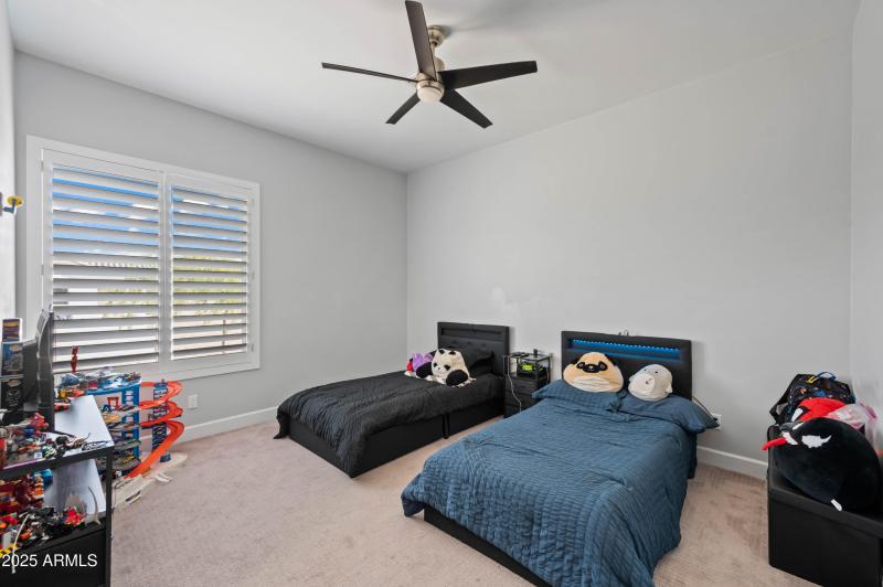 8017 S 143rd Ave Goodyear AZ 85338-40