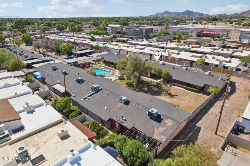 33-web-or-mls-N 16th St-2006-033