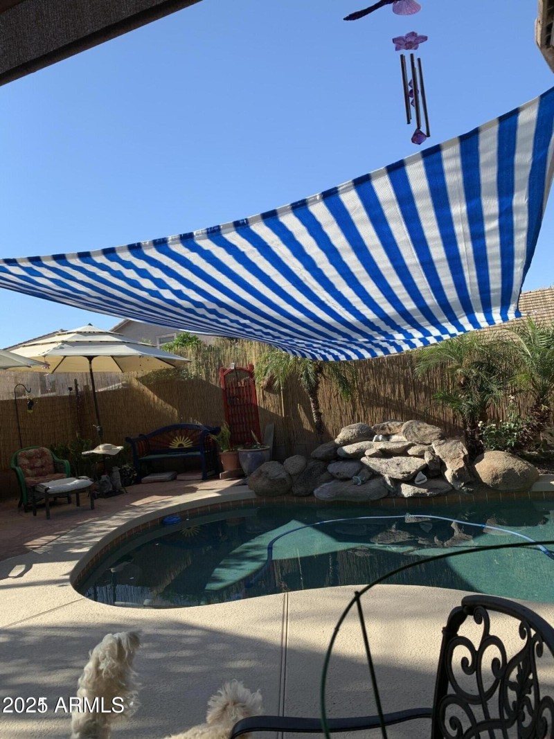 Pool2