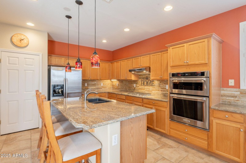 003 Kitchen 16781 W Northampton