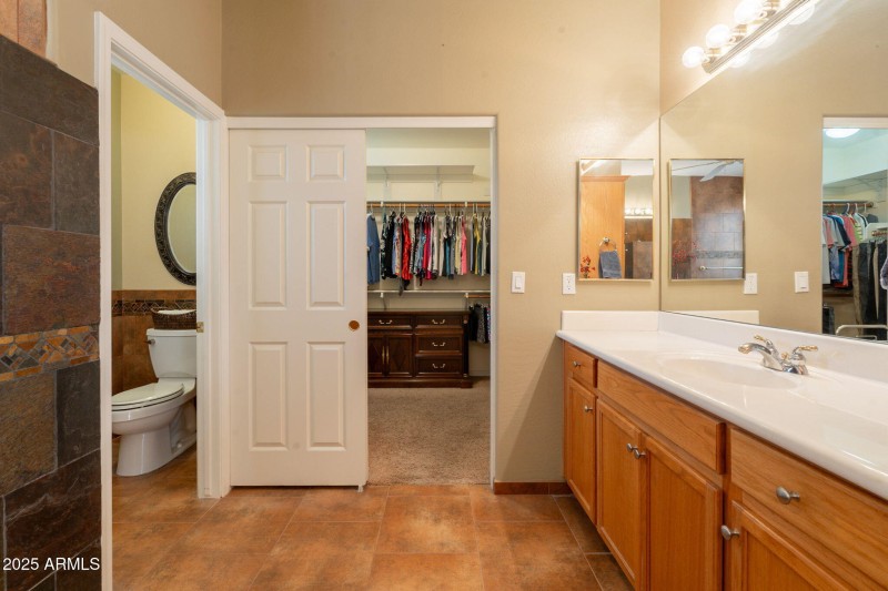 031 Primary Suite 16781 W Northampton