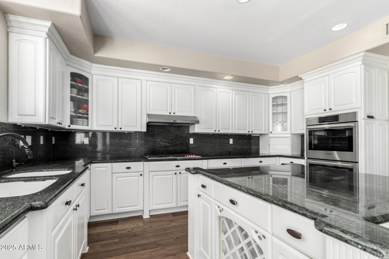 Gourmet Kitchen