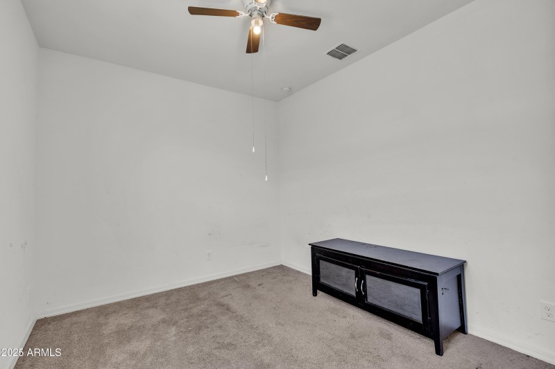 12375_W_Whyman_Ave5