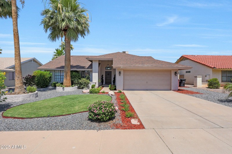 11446 N 109th