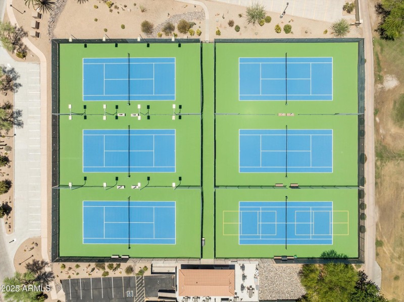 Tennis