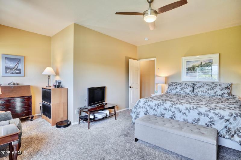 13 Primary Bedroom 2