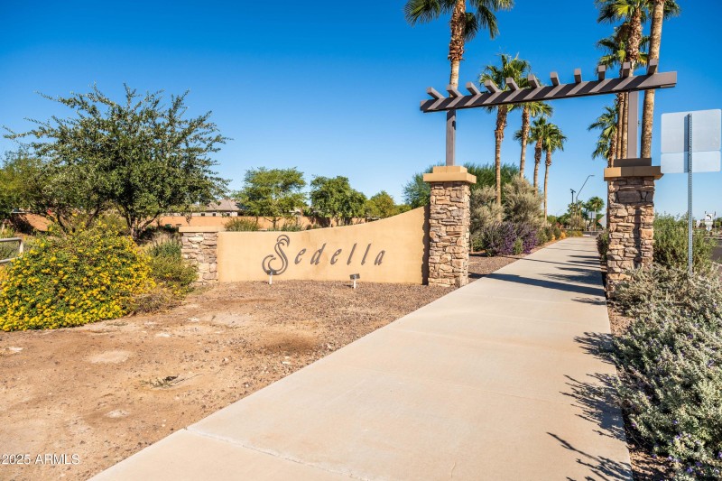 18a Sedella sign