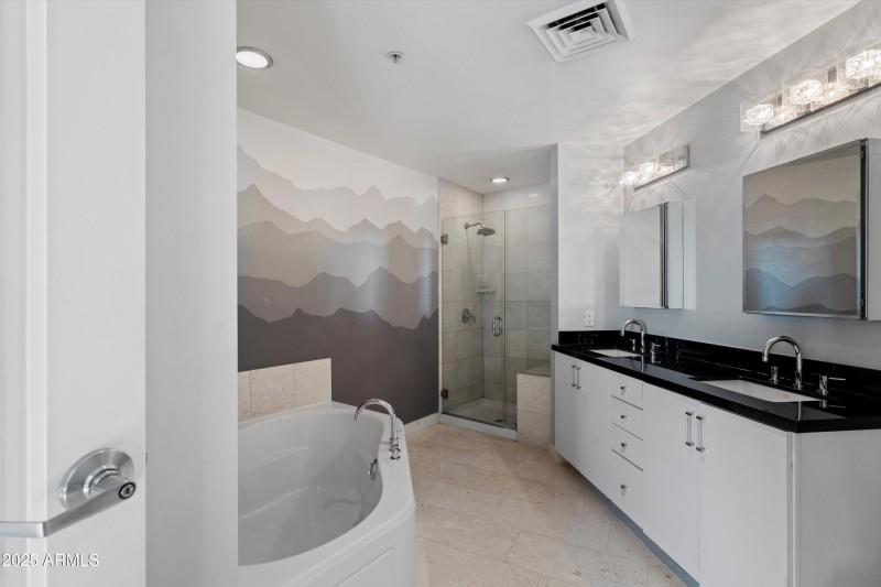 23-Primary Bathroom
