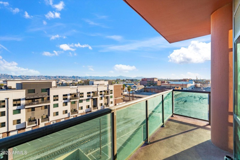 36-Balcony View