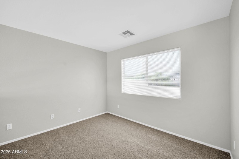 2605 W Darrel Rd-28