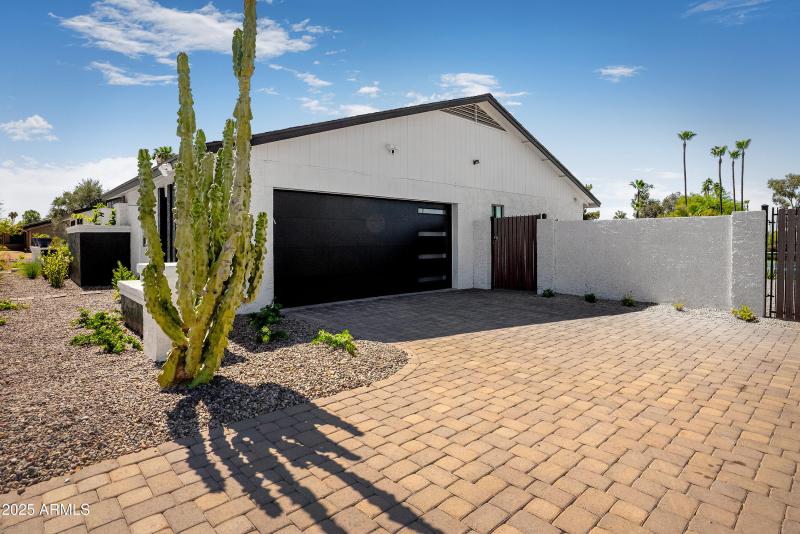 Side Garage Entry
