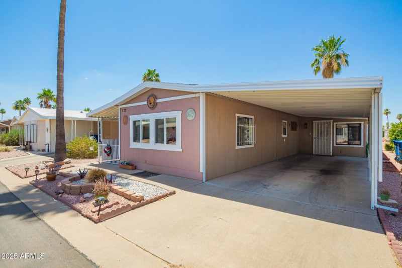 04 - Broadway 9302