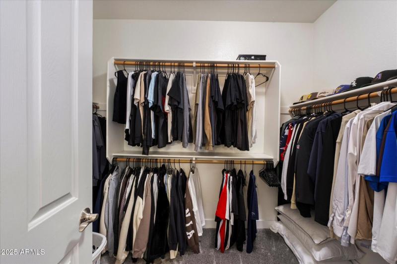 19002 N 25th Pl - Primary Walk-In Closet