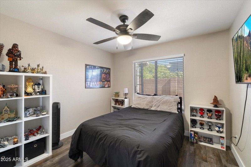 19002 N 25th Pl - Guest Room 2