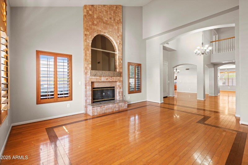 12-Living Room