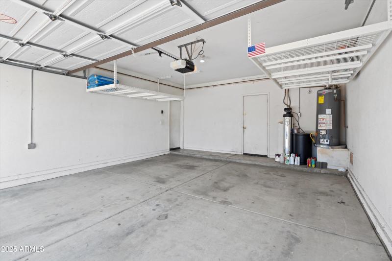 44-Garage