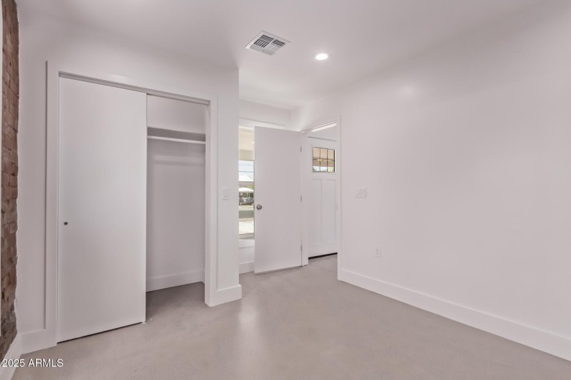 21 Longview