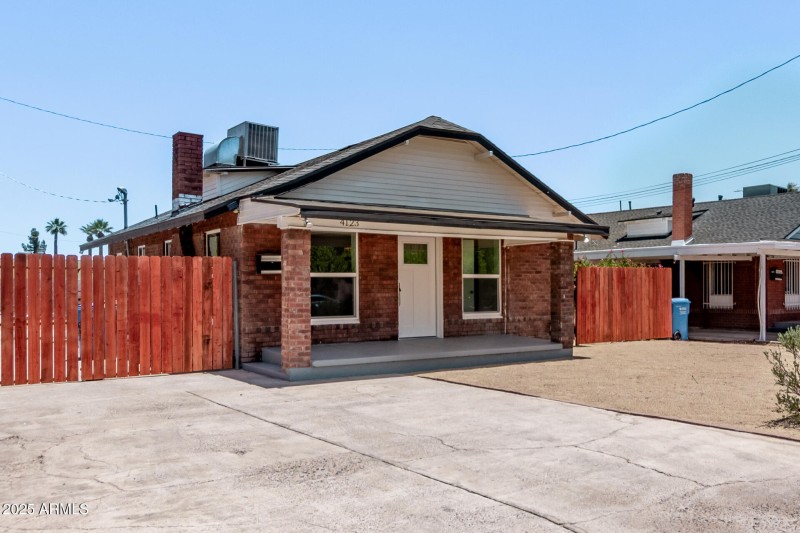 03 Longview