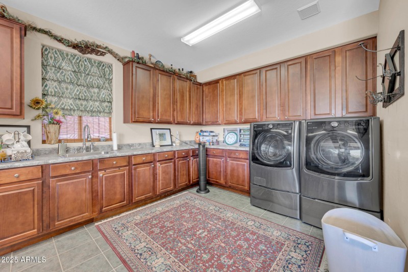 2383 E Zion-46_(2048)