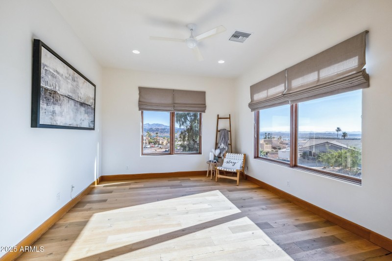 300 Jones Dr, Lake Havasu City AZ-055