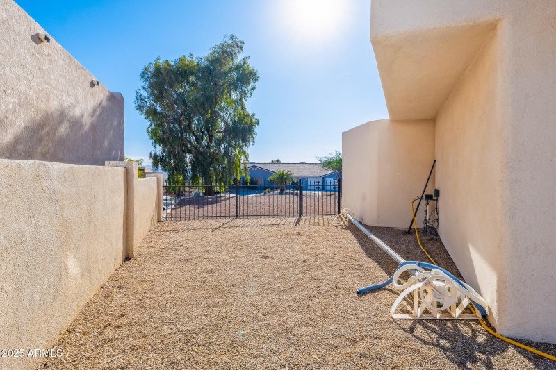 300 Jones Dr, Lake Havasu City AZ-094