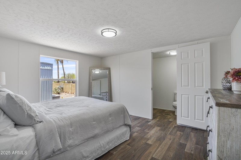 Primary Bed