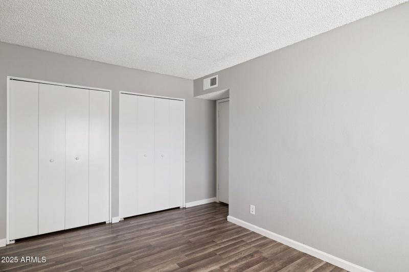 15-web-or-mls-3605-w-bethany-home-rd-7