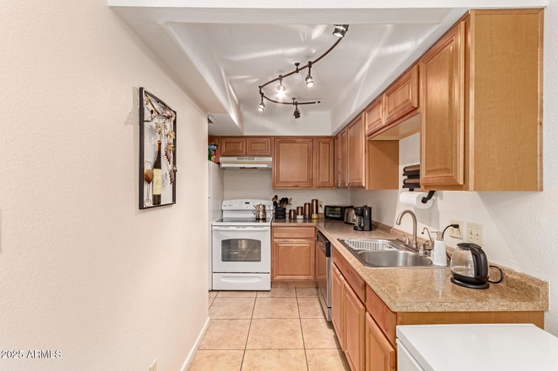 12 - 52nd