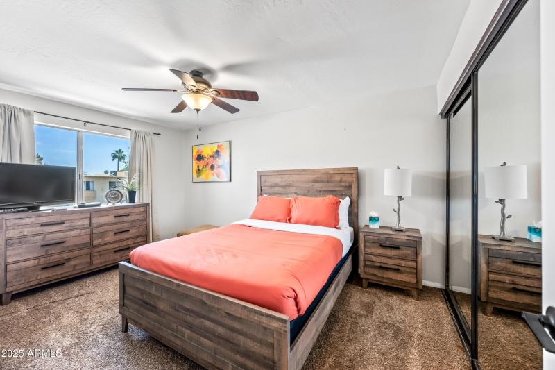 24-4630N68S242-ocupix