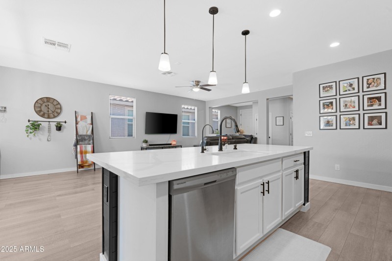 Kitchen 6
