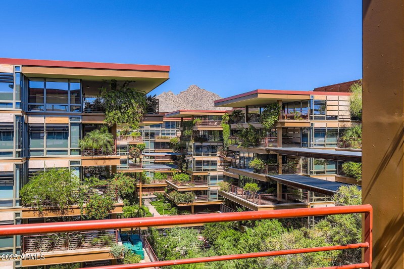 7151 E Rancho Vista Drive #6002 - Web Qu