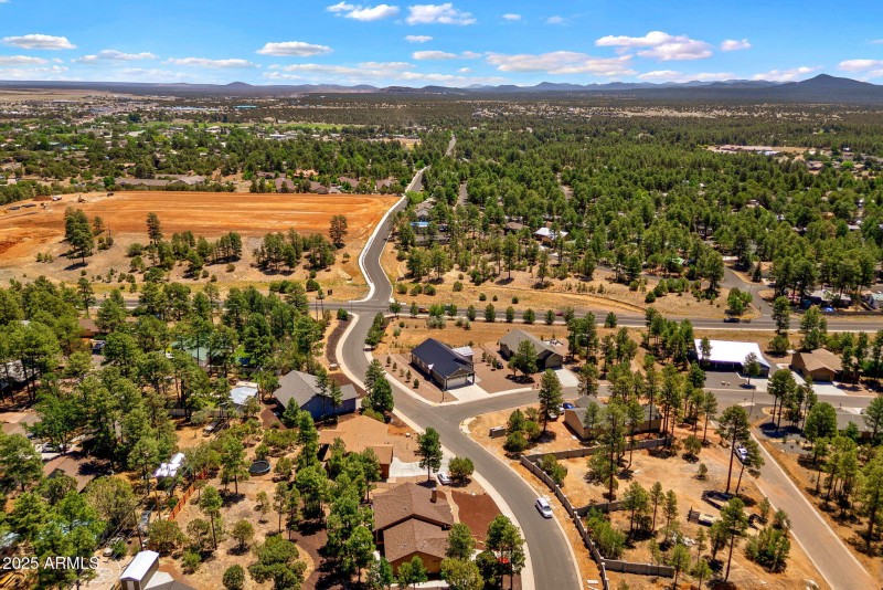 460SMountainPinesAve-ShowLow-AZ-36