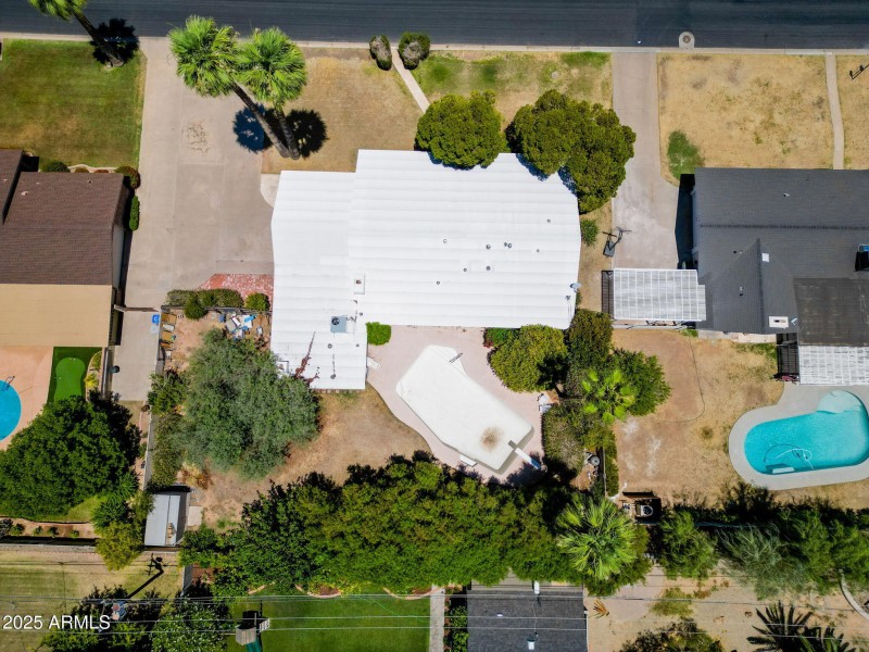 16,108 SqFt Lot