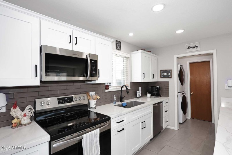 Kitchen-Range