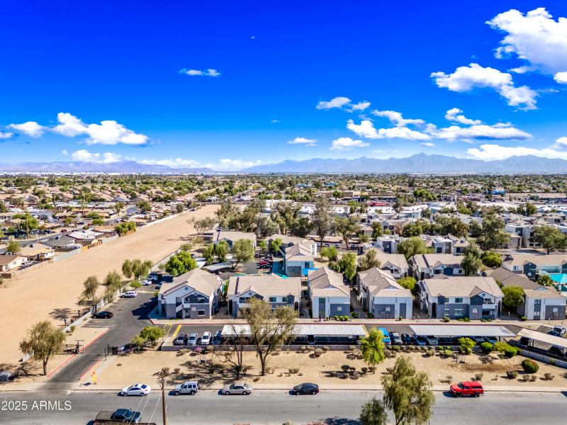 26EVA-3065N67A-ocupix-Comm-G-SS