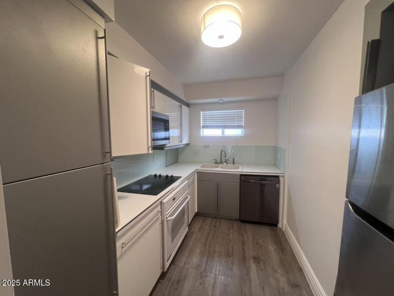 2DC60BEB-BE90-4DC9-8EB5-0D636C82C45B_1_1