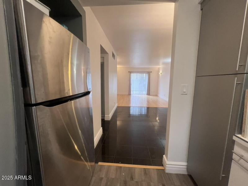 0EF3FD2C-D13B-4E8D-9289-C9FE3BD76821_1_1