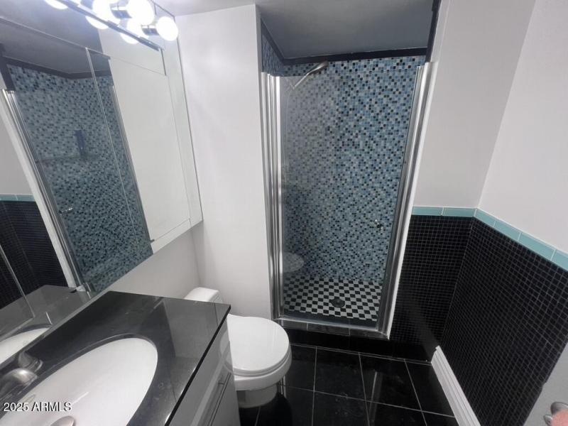 9D8BF91E-F1B8-4D3A-AD55-83B605888B4E_1_1