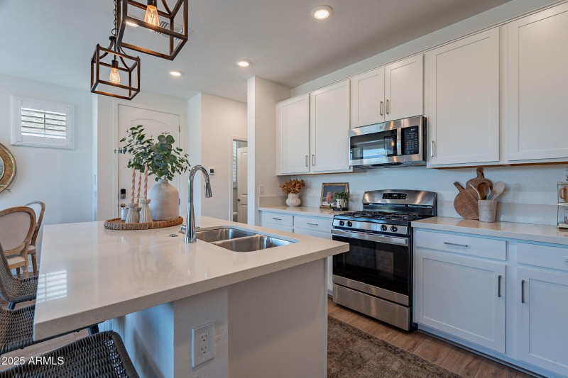 Quartz Counters