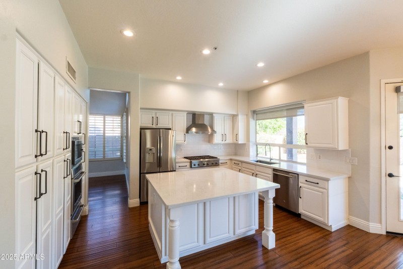 Spacious Kitchen Island