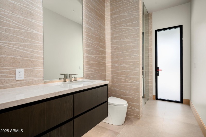 Guest House Bathroom