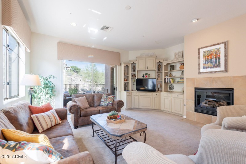 9817 N AZURE CT 8, Fountain Hills