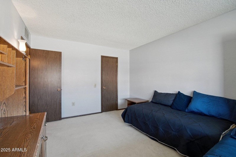 Guest bedroom 2