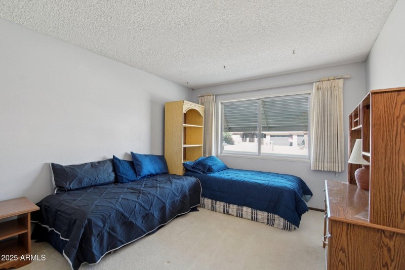 Guest bedroom 2