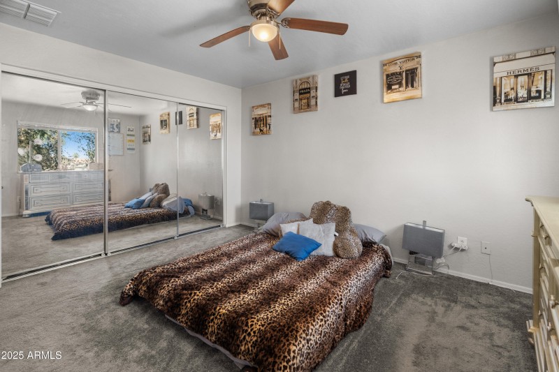 1374 E Tenth Pl-8
