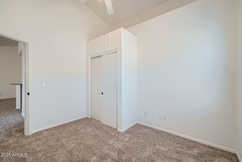 2729 N. Kenton - Web Quality - 019 - 23