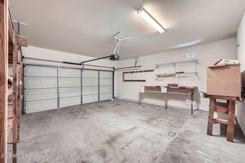 2729 N. Kenton - Web Quality - 022 - 27