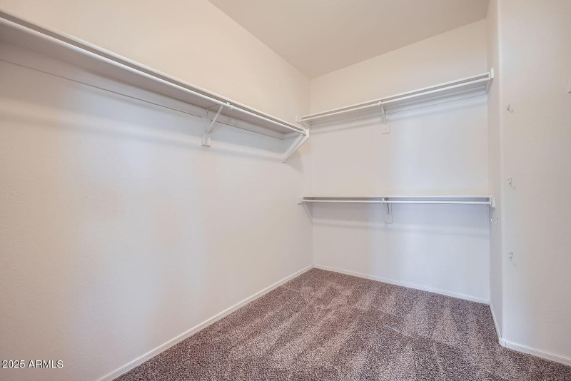 2729 N. Kenton - Web Quality - 023 - 29