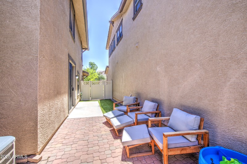 Side Yard 1
